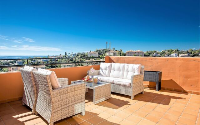 Spectacular views 2 Bed Duplex Penthouse JD31