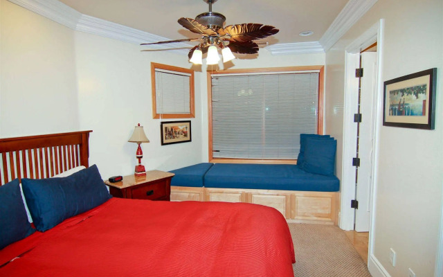Beachfront Only Vacation Rentals