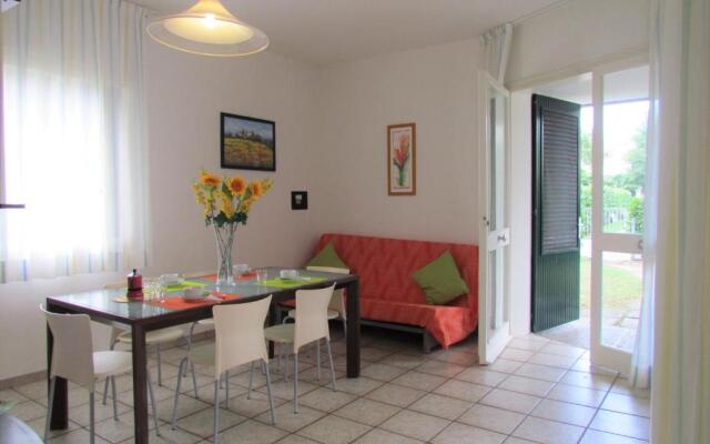 Comfortable Villa Close to the Beach