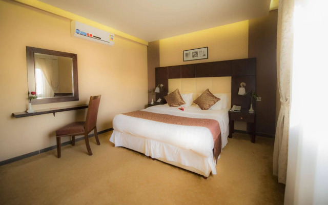 Sharz Hotel