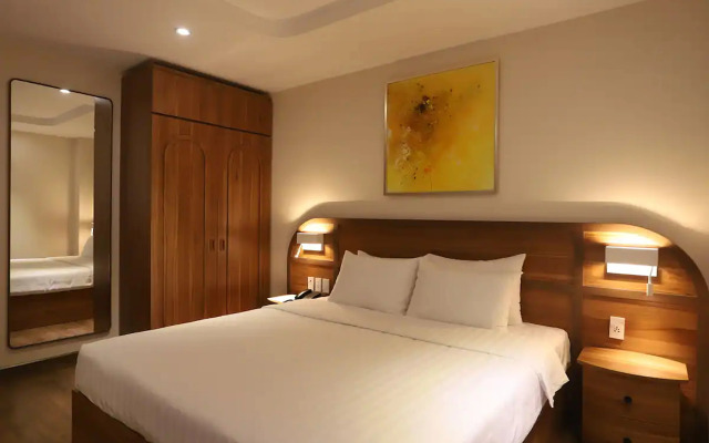 Lanura Apartments and Hotel