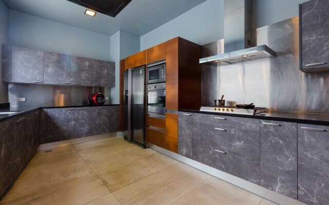 Surin Beach Luxury Villa