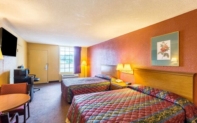 Rodeway Inn & Suites