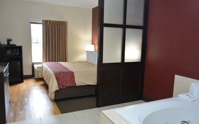 Red Roof Inn PLUS+ & Suites Chattanooga - Downtown