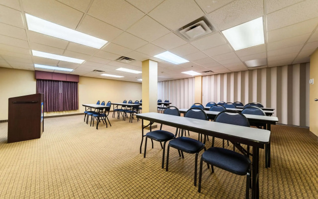 Quality Inn & Suites Lafayette