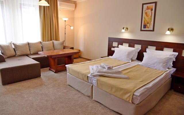 Meta Beach Budjet Hotel