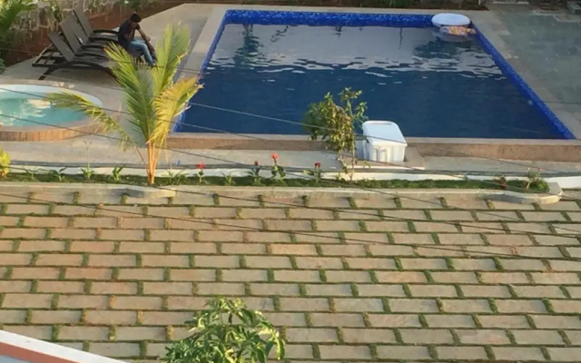 3BHK Mountain View Villa for Groups