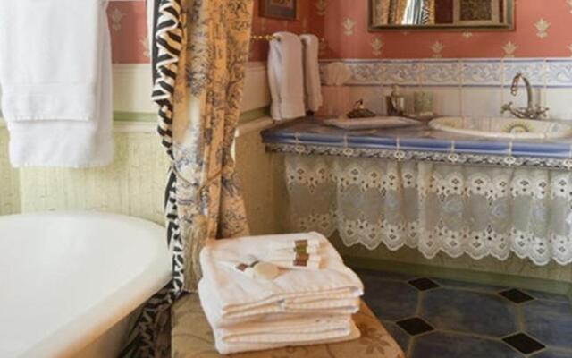 Seven Sisters Inn (A Historical Bed and Breakfast)