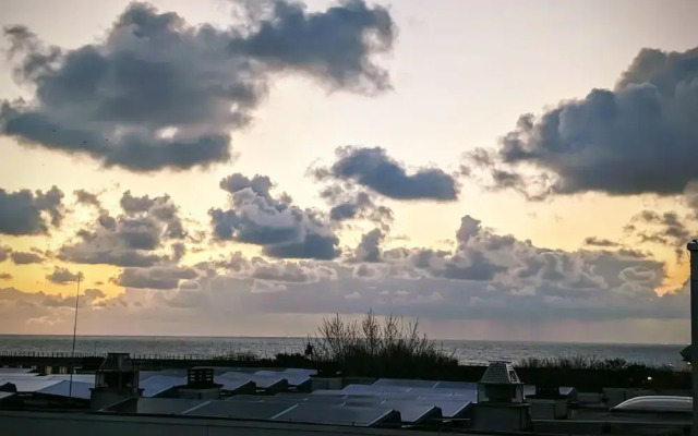 Stylish Apartment With big Terrace and Great View