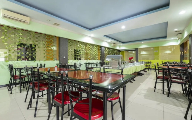 Hotel Darma Nusantara 3 by OYO Rooms
