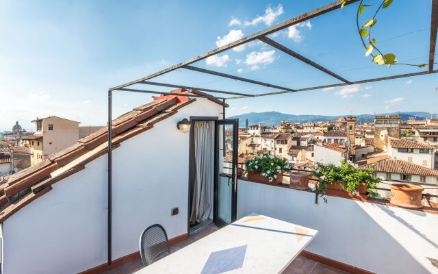 Pitti Luxury Terrace by Mmega