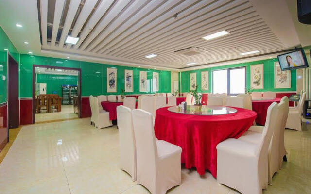 Beijing Dajiaoting International Business Hotel
