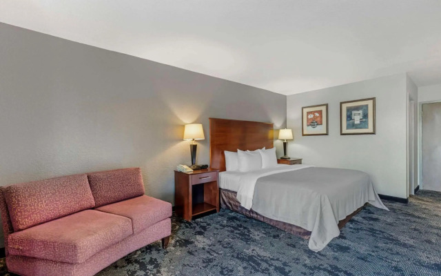 Quality Inn Downtown Stuart