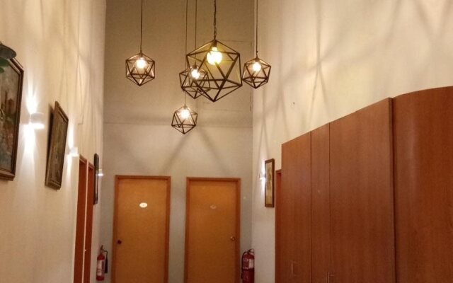Twin Star Hotel