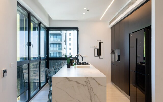 YalaRent sea breeze penthouse