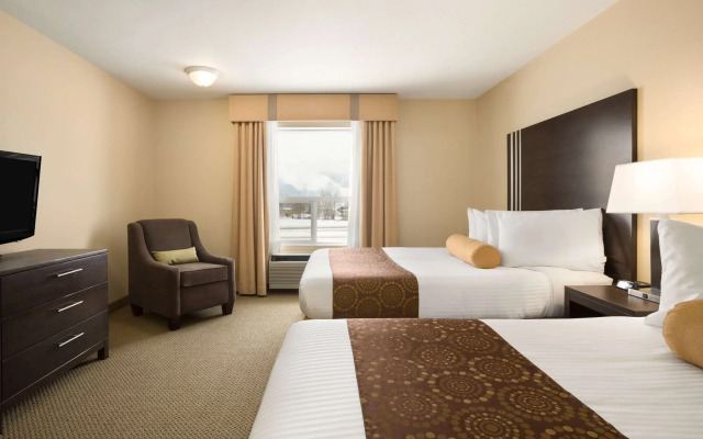 Ramada Limited Golden