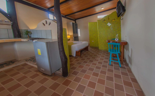 Casa del Lago Lodging House