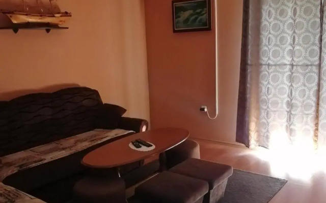 Dama Apartment