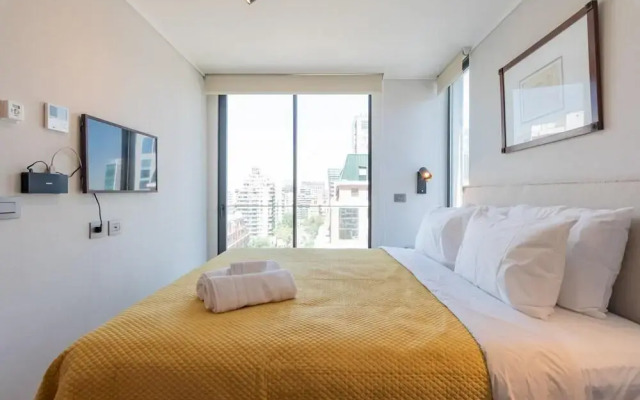 Light Gray Studio W/Parking & Wifi