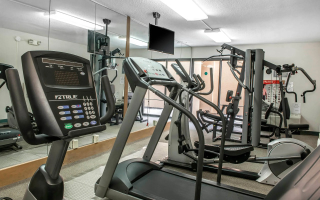 Quality Inn Conference Center Logansport