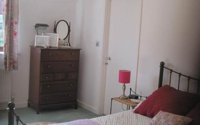 Cames Mead Farmhouse Bed and Breakfast