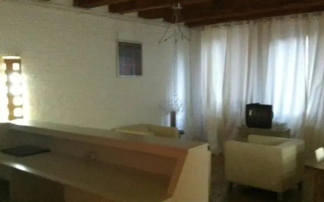 Loft Entrepotdok