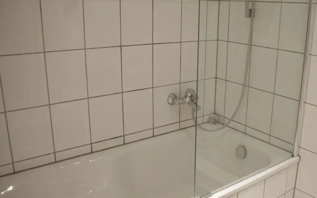 Z B Hotel