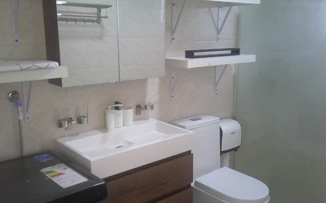 E&J Residences at SOV