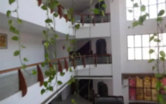 Sita Manor