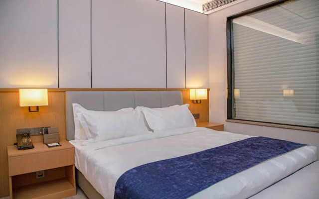 LC International Hotel