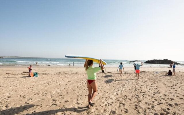 Ozzie Pozzie Backpackers