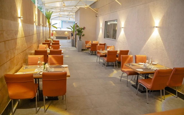 Zip By Spree Hotels Chakan