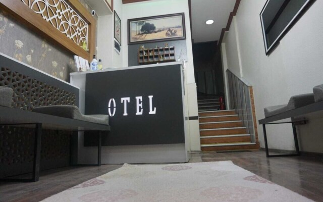 Nora Otel