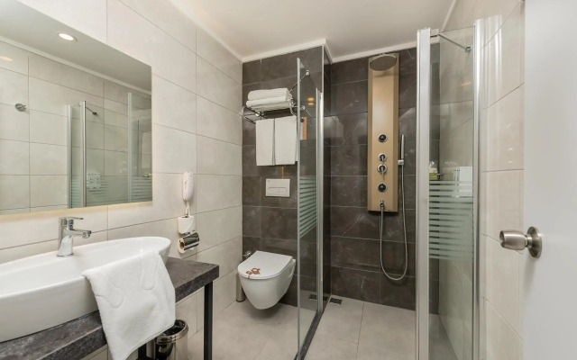White City Resort Hotel