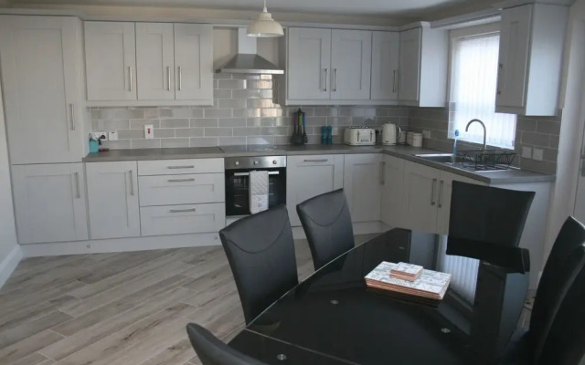 In the Heart of Portrush - 4 Beds