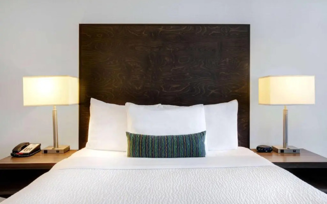 Victoria Airport/Sidney Travelodge