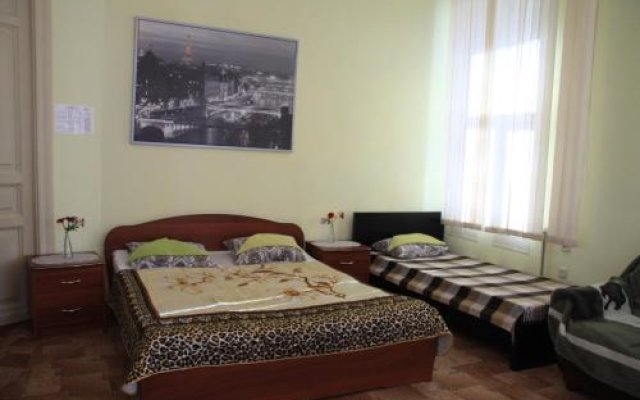 Guest Rooms Arbatskaya