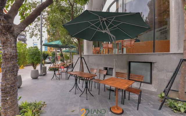 22 Land 50 Truong Cong Giai Hotel