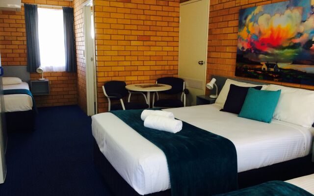 Bosuns Inn Motel