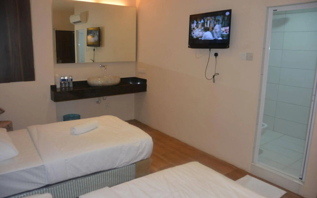 New Town Hotel Puchong