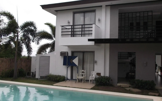 Amansinaya Resort