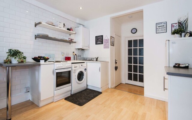 The Golborne Road Apartment - LBG