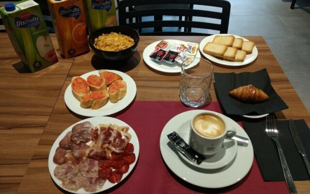 Hostal Universitat Cervera