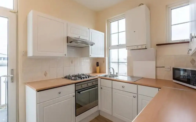 Compass Point by Sorted Stay