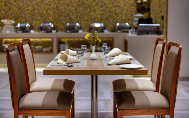 Click Hotel Bhuj