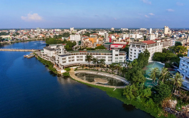 Huong Giang Hotel Resort and Spa