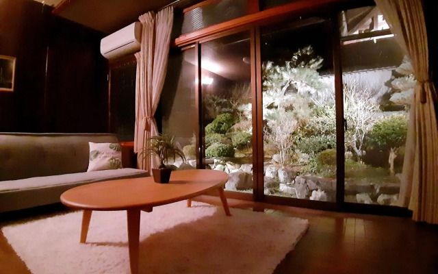 Wぴーす（W Peace)