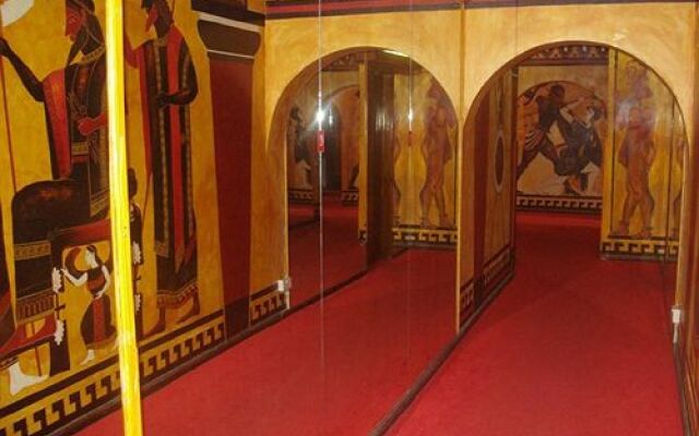 Roman II Hotel Pafos