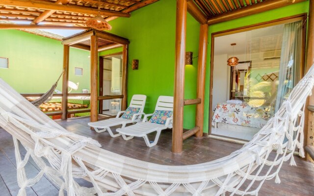 IT10 Bangalô Duplex 3 Suítes Pé na Areia