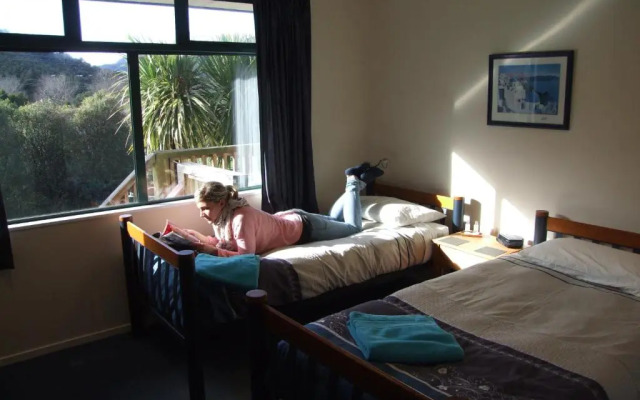 Anakiwa Lodge